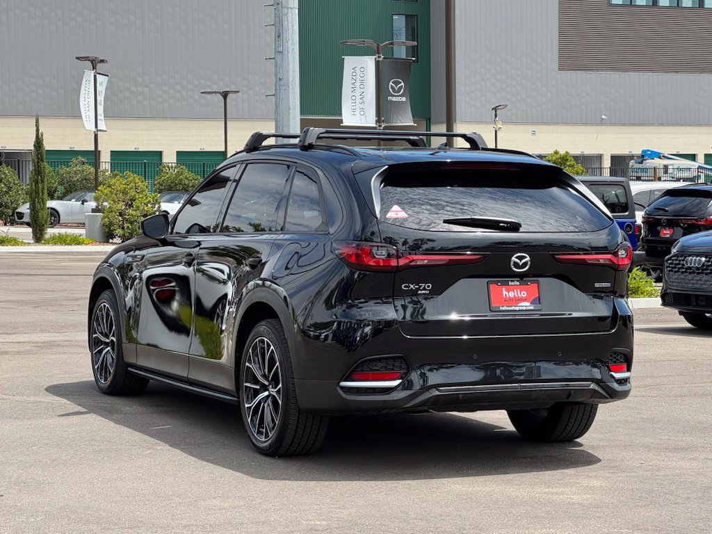 Certified 2025 MAZDA CX-70 Plug-In Hybrid w/ Premium Pkg AWD/4WD image 31