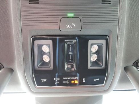 Used 2023 Volkswagen ID.4 Pro S Plus image 34