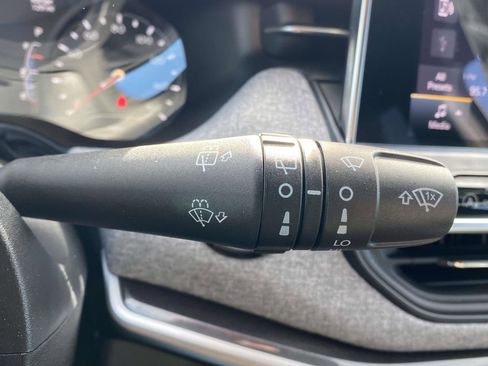 Used 2023 Jeep Compass Latitude w/ Sun and Sound Group image 25