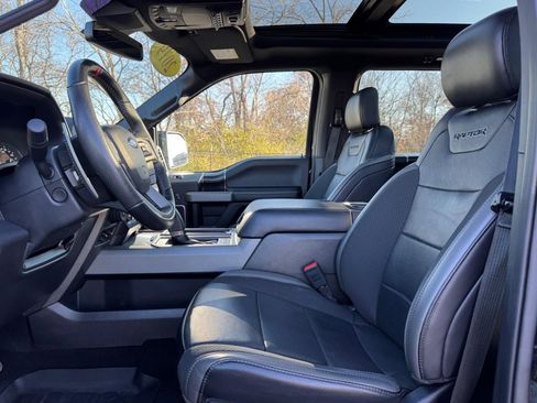 Used 2019 Ford F150 Raptor w/ Equipment Group 802A Luxury image 19