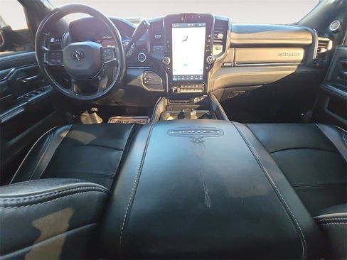 Used 2022 RAM 2500 Limited image 10