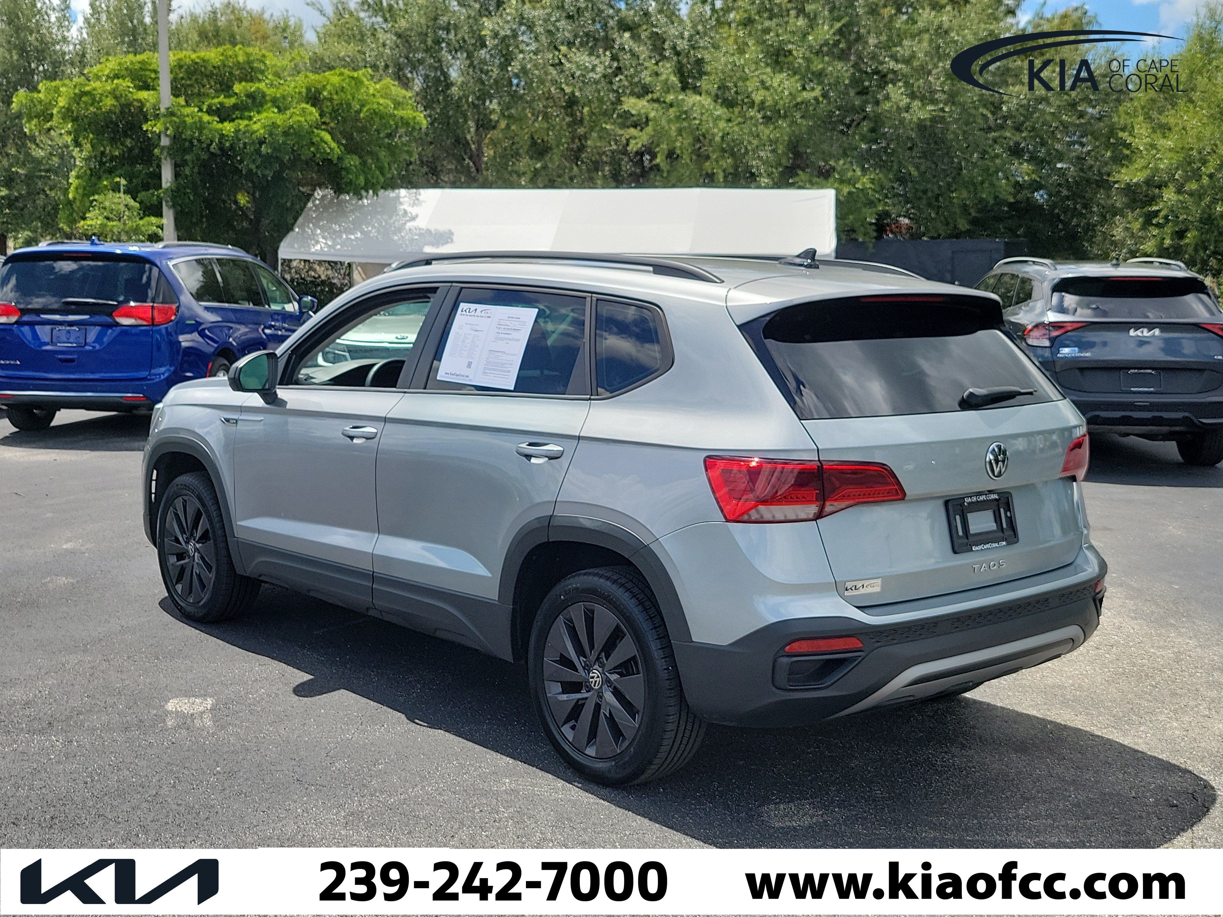 Used 2024 Volkswagen Taos S FWD image 4