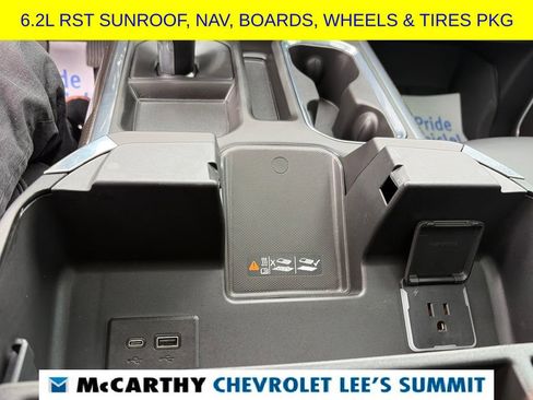 Used 2025 Chevrolet Silverado 1500 RST w/ Dark Appearance Package AWD/4WD image 24