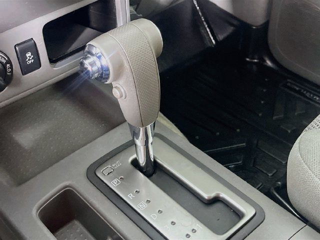 Used 2017 Nissan Frontier SV AWD/4WD image 16