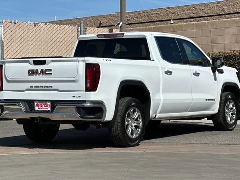 Certified 2025 GMC Sierra 1500 SLT AWD/4WD image 4