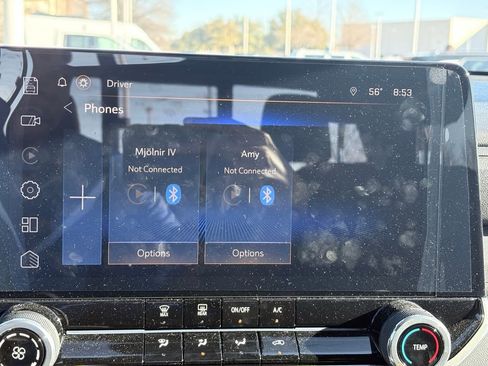 Used 2024 Chevrolet Colorado Trail Boss w/ Technology Package image 9