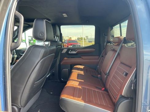 Used 2024 GMC Sierra 1500 Denali Ultimate image 18