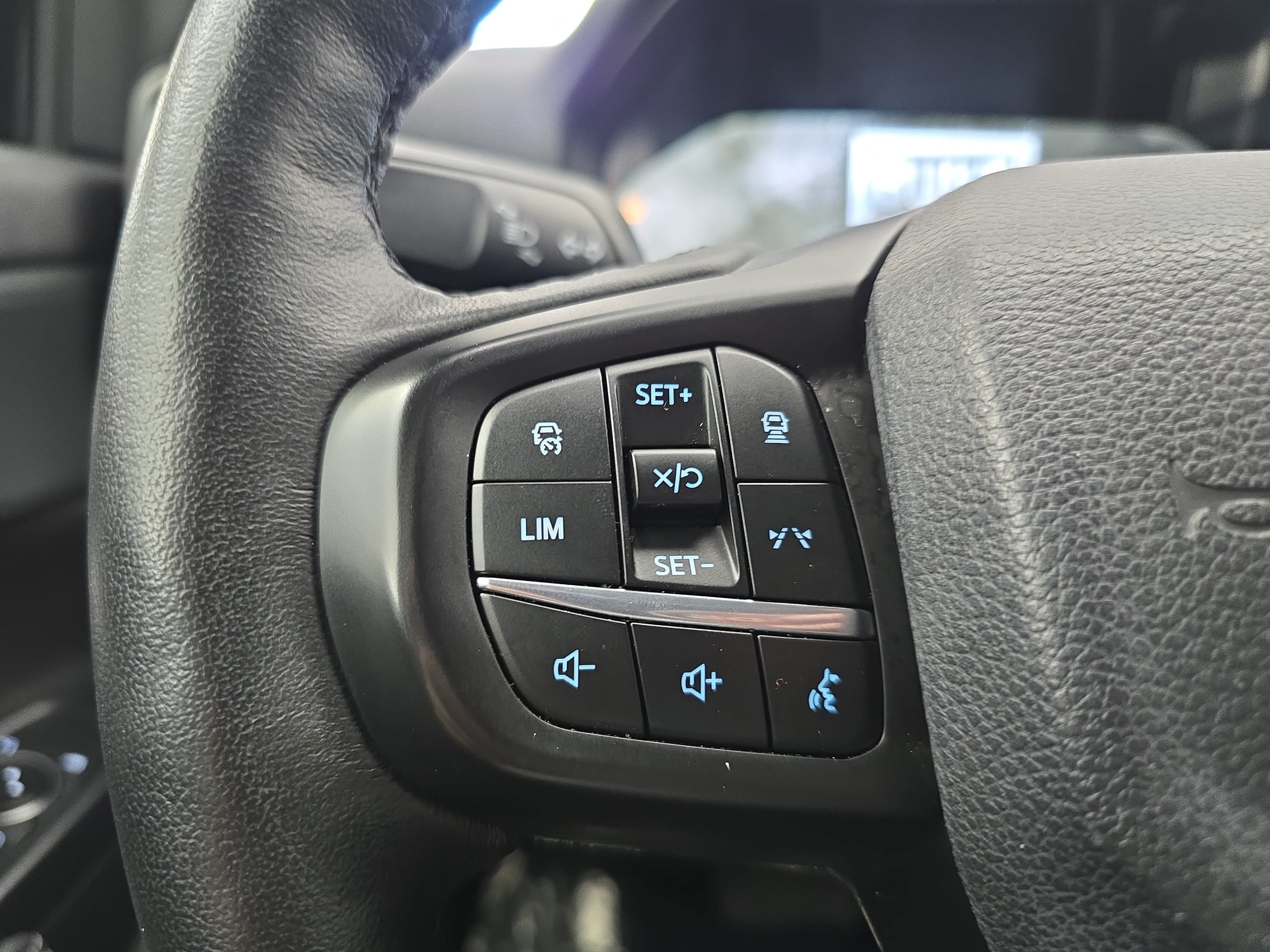 Used 2024 Ford Ranger Lariat w/ FX4 Off-Road Package AWD/4WD image 16