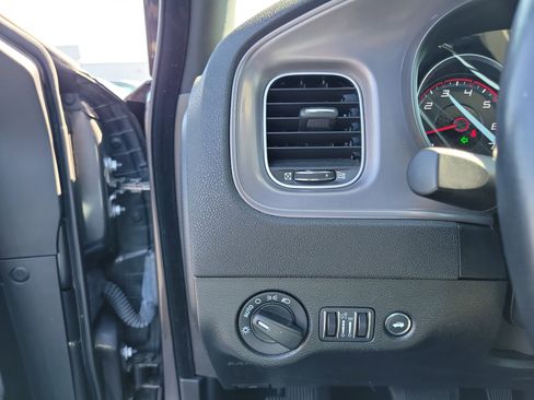 Used 2023 Dodge Charger SXT image 20