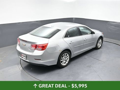 Used 2014 Chevrolet Malibu LT FWD image 40