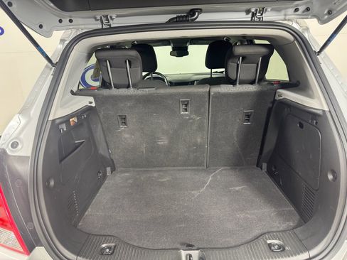 Used 2018 Chevrolet Trax LS image 31