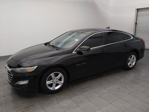 Used 2019 Chevrolet Malibu LS FWD image 2