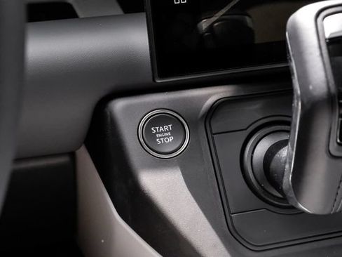 New 2026 Land Rover Defender 130 X-Dynamic SE AWD/4WD image 29
