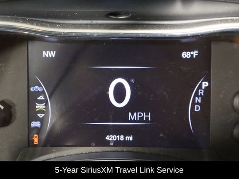 Used 2020 Jeep Grand Cherokee Altitude image 40