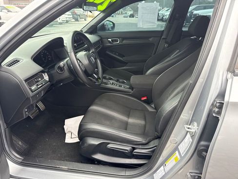 Used 2023 Honda Civic Sport image 9