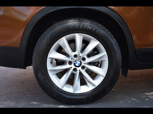 Used 2017 BMW X3 xDrive28i AWD/4WD image 38