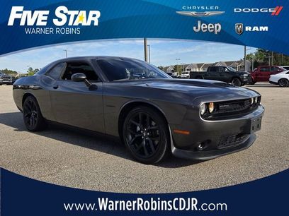 Used 2022 Dodge Challenger R/T w/ Blacktop Package