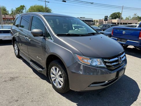 Used 2015 Honda Odyssey EX-L image 3