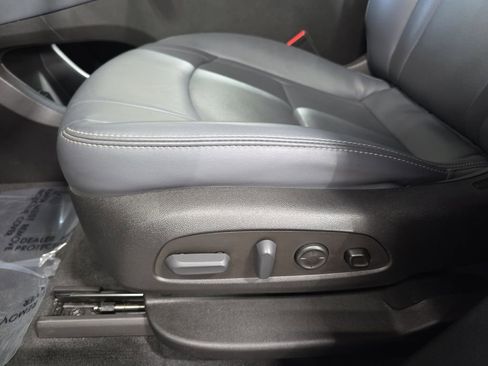 Used 2022 Buick Enclave Premium AWD/4WD image 27