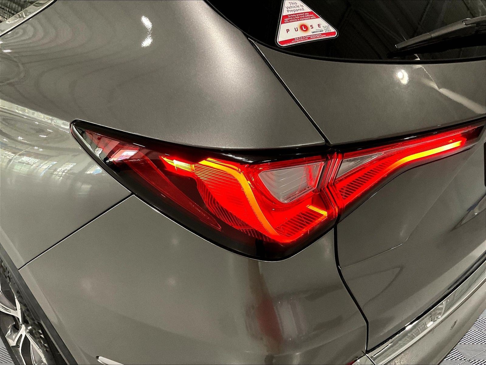 Used 2024 Acura MDX w/ Technology Package FWD image 23