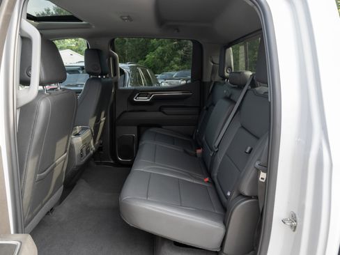 Used 2024 Chevrolet Silverado 1500 RST image 20