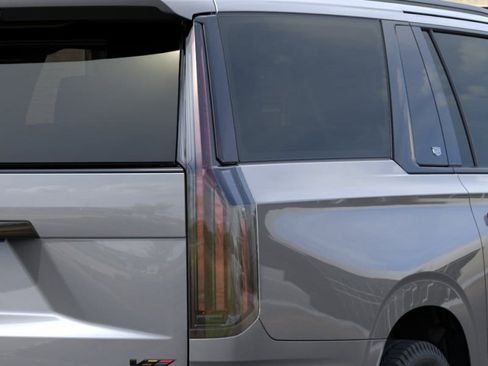 New 2026 Cadillac Escalade ESV V AWD/4WD image 11