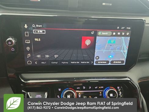 Used 2024 GMC Sierra 2500 AT4 w/ Technology Package image 15