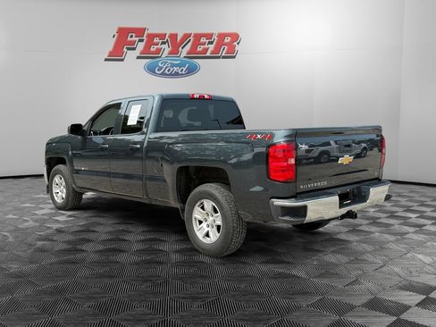 Used 2018 Chevrolet Silverado 1500 LT AWD/4WD image 3