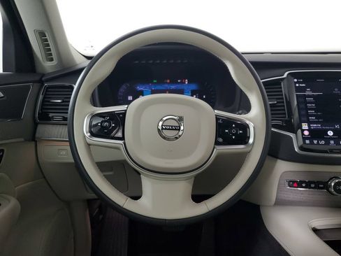 Used 2025 Volvo XC90 B6 Plus AWD/4WD image 18