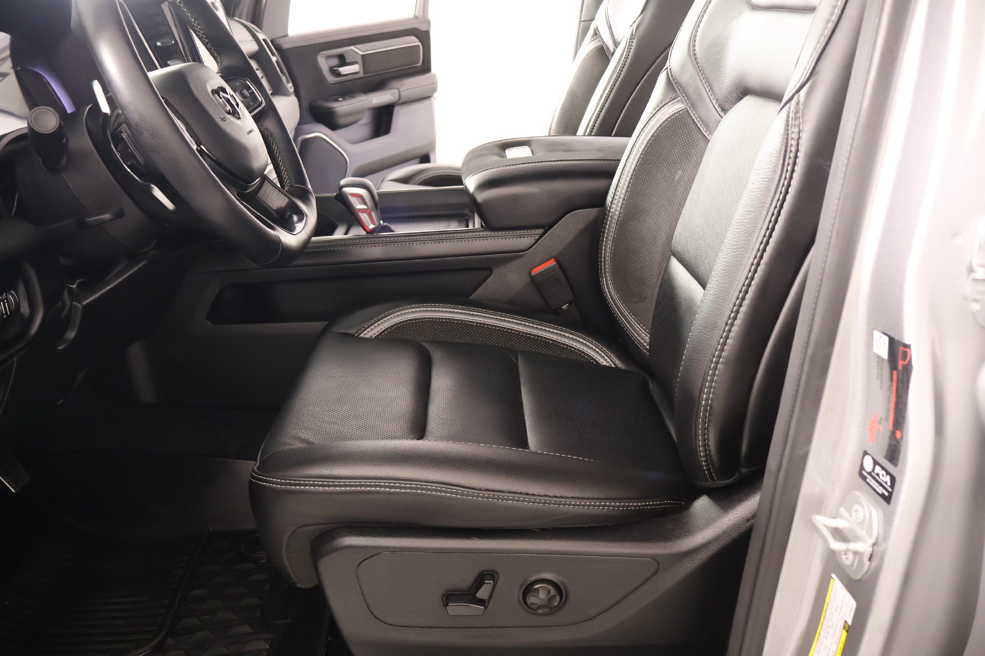 Used 2026 RAM 1500 RHO AWD/4WD image 13