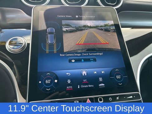 Used 2024 Mercedes-Benz GLC 300 4MATIC image 29