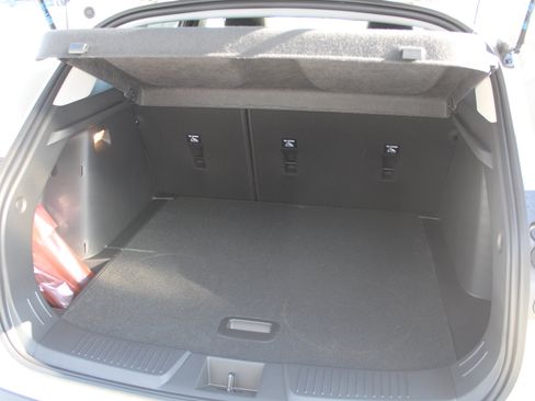 New 2026 Chevrolet Trax ACTIV w/ Sunroof Package image 18