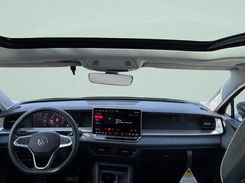 New 2026 Volkswagen Tiguan SE FWD image 27