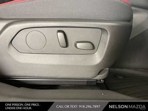 Used 2023 Buick Envision Essence w/ Sport Touring Package AWD/4WD image 44