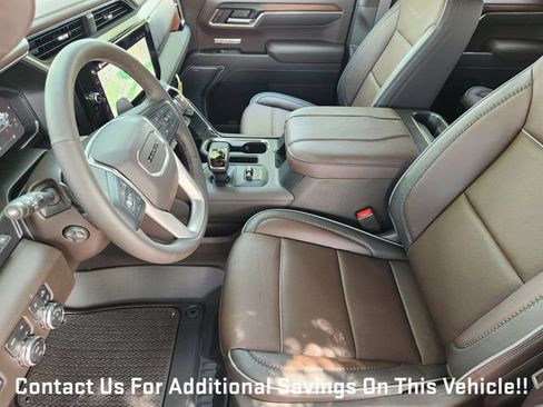 New 2026 GMC Sierra 1500 Denali w/ Denali Reserve Package AWD/4WD image 9