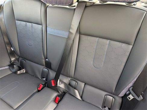 Certified 2025 MINI Cooper S image 10