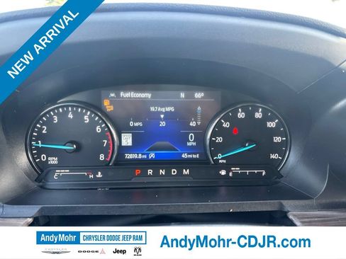 Used 2021 Ford Explorer Limited w/ Equipment Group 301A AWD/4WD image 9