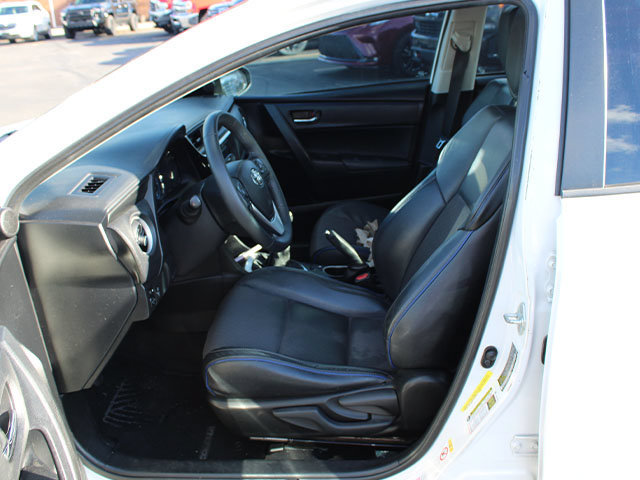Used 2018 Toyota Corolla SE FWD image 13