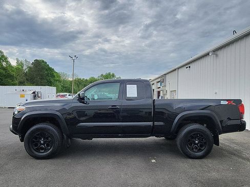 Used 2021 Toyota Tacoma SR w/ SX Package AWD/4WD image 2
