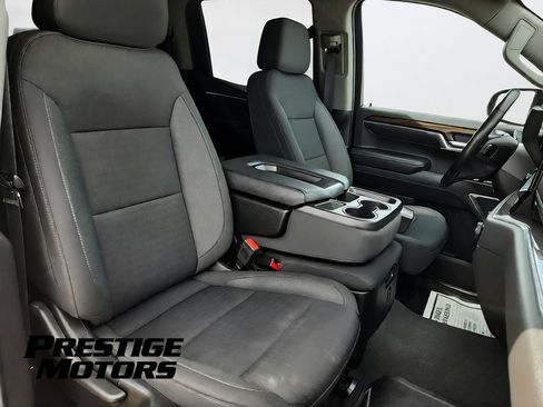 Used 2023 Chevrolet Silverado 1500 LT AWD/4WD image 32