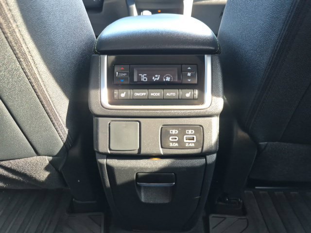 Used 2024 Subaru Ascent Onyx Edition Limited AWD/4WD image 26