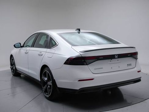 Used 2024 Honda Accord Sport image 15