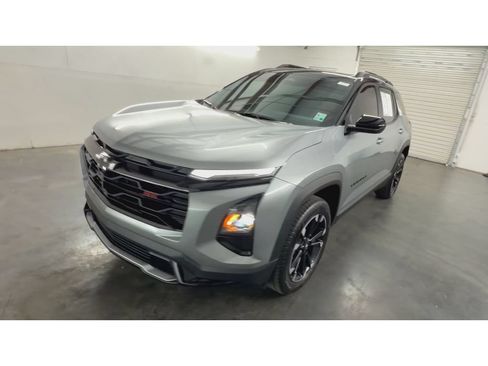 Used 2026 Chevrolet Equinox RS w/ Convenience Package III FWD image 4