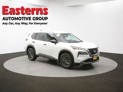 Used 2023 Nissan Rogue S image 48