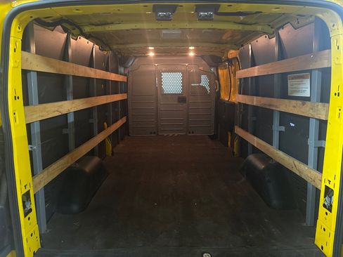 Used 2015 Ford Transit 250 148 Low Roof image 12