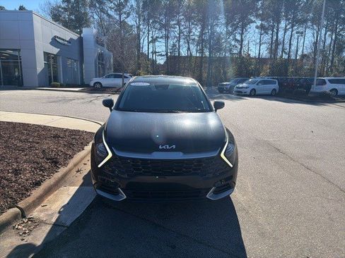 Used 2023 Kia Sportage EX image 9