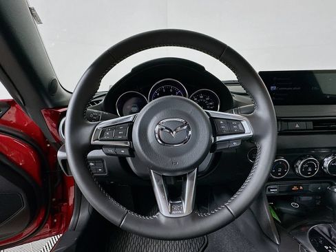 Used 2025 MAZDA MX-5 Miata RF Grand Touring w/ Weather Package RWD image 16