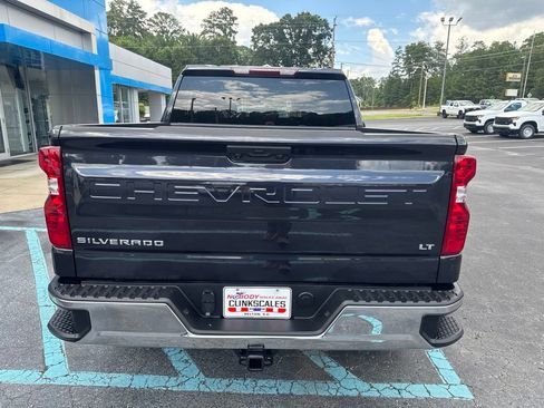 Used 2024 Chevrolet Silverado 1500 LT AWD/4WD image 10