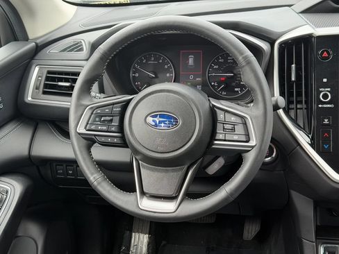Used 2025 Subaru Ascent Limited AWD/4WD image 24