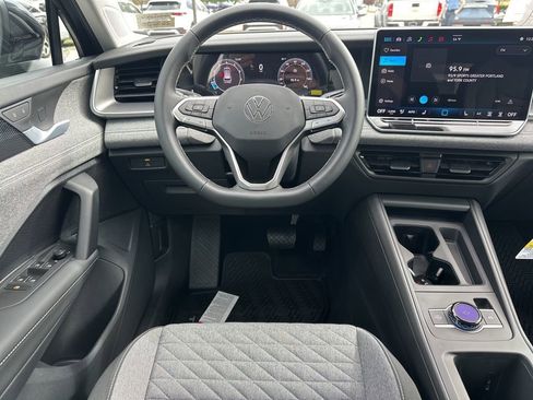 New 2026 Volkswagen Tiguan S image 13